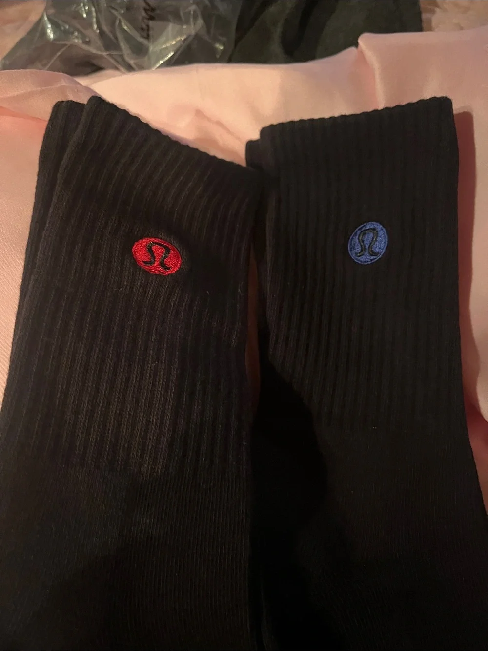 lululemon athletica black crew